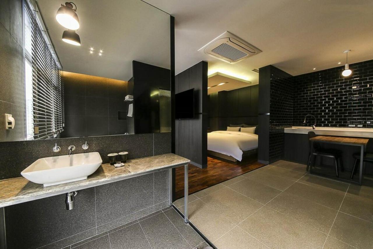 Yeoubi Hotel Ούλσαν Εξωτερικό φωτογραφία
